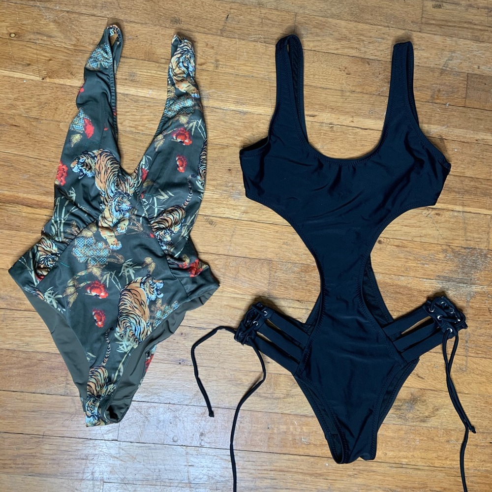 2 SEXY ONE PIECE BATHING SUITS